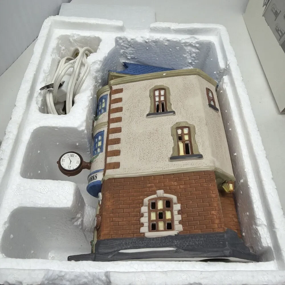 Department 56 Christmas in the City Series City Clockworks Heritage Village 1992